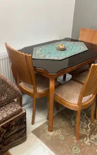 میز نهار خوری چهار نفره