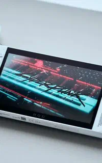 ASUS ROG Ally Z1 Extreme با لوازم جانبی