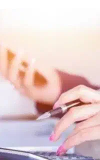 یک نفر حسابدار خانم