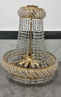 یک جفت لوستر کریستال