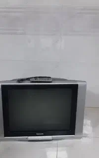 panasonicتلوزیون ۲۹ اینچ سالم  قیمت ۷۰۰۰۰۰۰