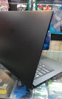 لپ تاپ msi i3.8G.SSD m2 512GB.1G