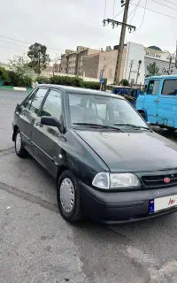 مدل ۷۸ بدون آفتاب سوختگی