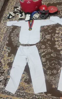 لوازم و لباس تکواندو بهترین جنس
