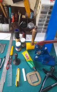 فروش ابزار و یراق چرمدوزی