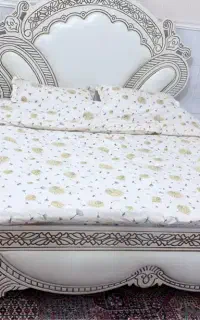 تخت خواب دو نفره کاملا سالم