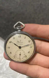 ساعت جیبی شوروی ، منجلینا