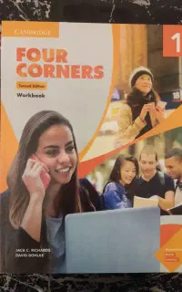 کتاب زبان انگلیسی Four corners