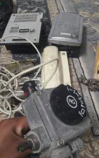 درجه آبگرمکن و دوعدد آیفون صوتی کامل