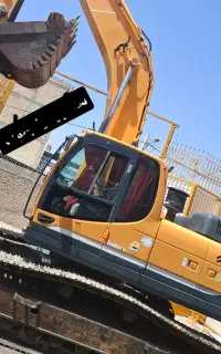 استخدام راننده بیل زنجری مسلط به پیکور