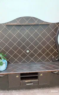 میز تلویزیون در حد نو