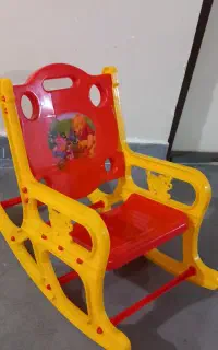 صندلی کودک سالم