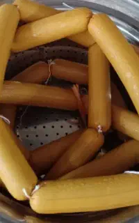 اموزش شیرینی وسوسیس خانگی