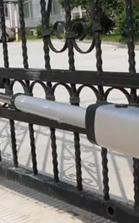 خدمات برق دوربین دزدگیر تابلو استخر جک درب اتومات