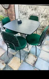 میزوصندلی جگرکی‌ رستوران‌ کافی‌شاپ