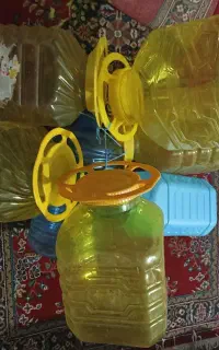 فروش تعدادی دبه ترشی