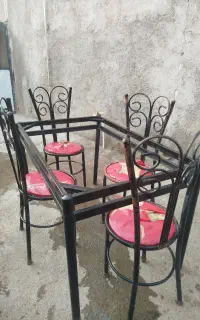 میز نهارخوری با۴ تا صندلی بدون شیشه
