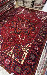 نه متری تک هریس
