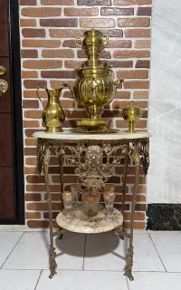میز عسلی برنجی