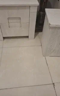سرویس تخت و پاتختی سفید