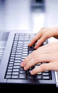 دونفر تایپیست خانم نیازمندم.