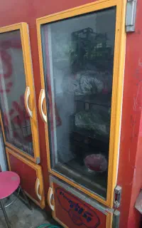 فروش یک عدد یخچال ایستاده