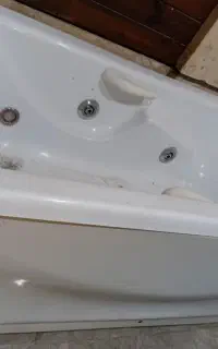 جکوزی حمام برند زرین