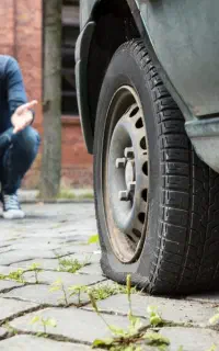 امداد تایر و خدمات پنچری