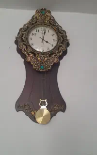 ساعت دیواری