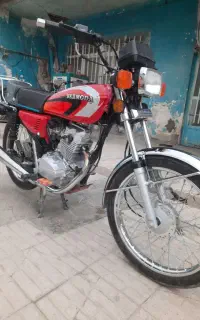 ۱۲۵ برمودا مدل ۱۴۰۳
