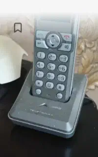 خط تلفن ثابت