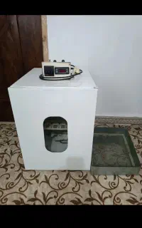 دستگاه جوجه کشی ۸۴تایی کاملا سالم