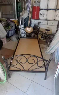 تخت خواب نوجوان ۷۵×۱۵۰
