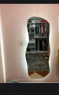 آینه قدی متقارن