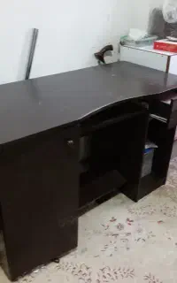 میز کامپیوتر و تحریر