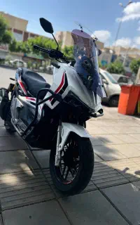 agv-advاستثنایی