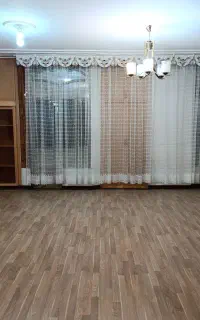 منزل ویلایی دربست طبقه ۱ با زیر زمین مسکونی