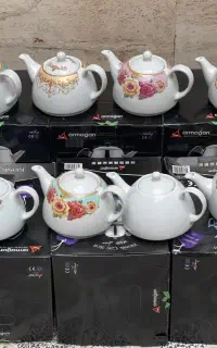 انواع قوری چینی گلدیس عمده وخرده ۲۰۰تومن
