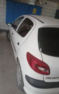 ماشین ۲۰۶