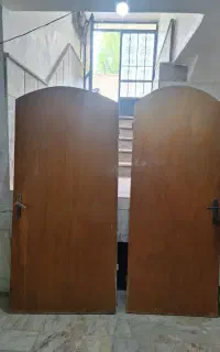درب چوبی