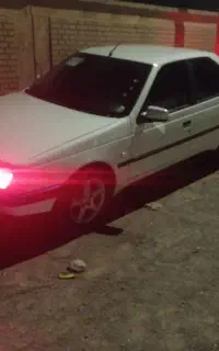 پژو 405