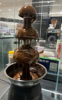 دستگاه آبشار شکلات