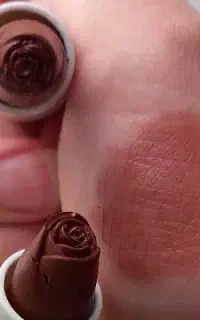 رژ لب های بدون سرب