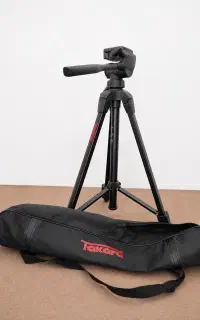 پایه دوربین عکاسی