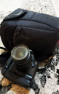 دروبین کنون 550D در حد