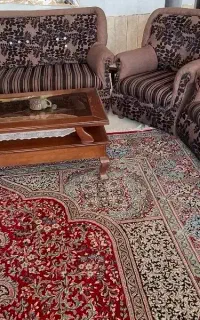 یه دست مبل ۷نفره راحتی  یه دست مبل سلطنتی ۹نفره