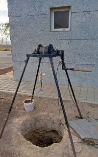 مقنی چاه کن