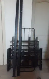 تخت خواب یک نفره