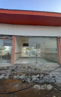 فروش مغازه واقع در مجتمع رفاهی اتوبان قم تهران