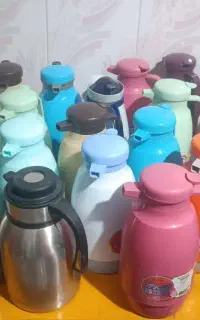 تعدادی فلاکس  ظرف و ظروف